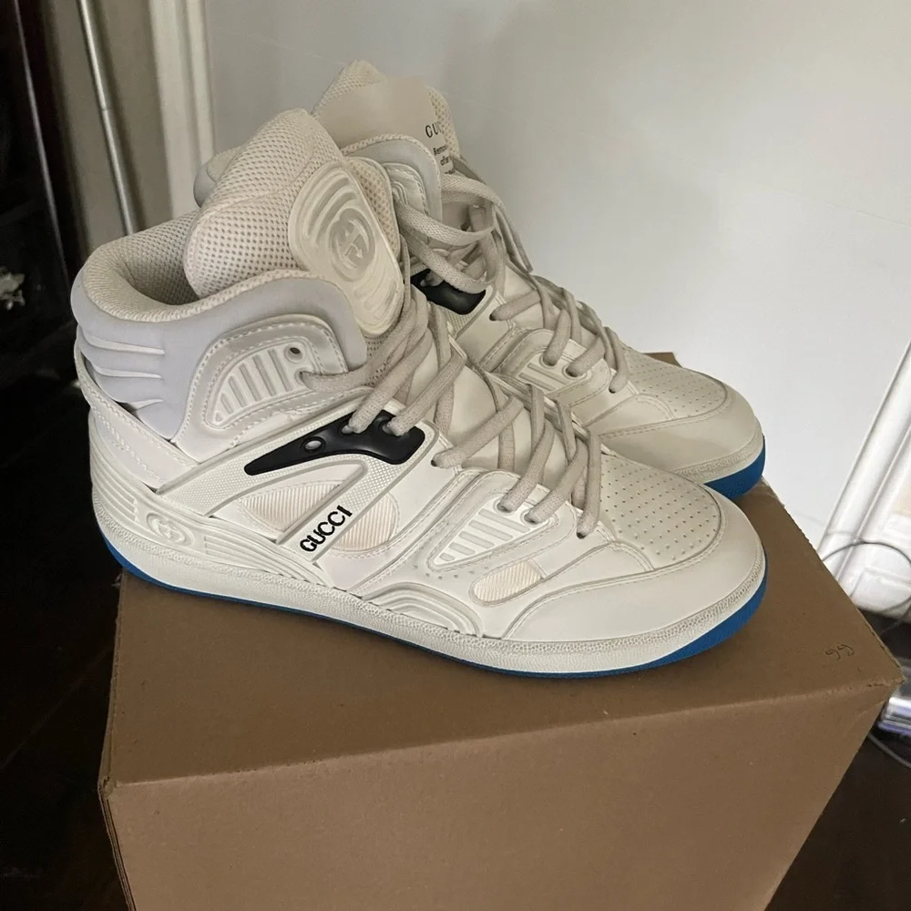 Gucci basket sneakers brand new